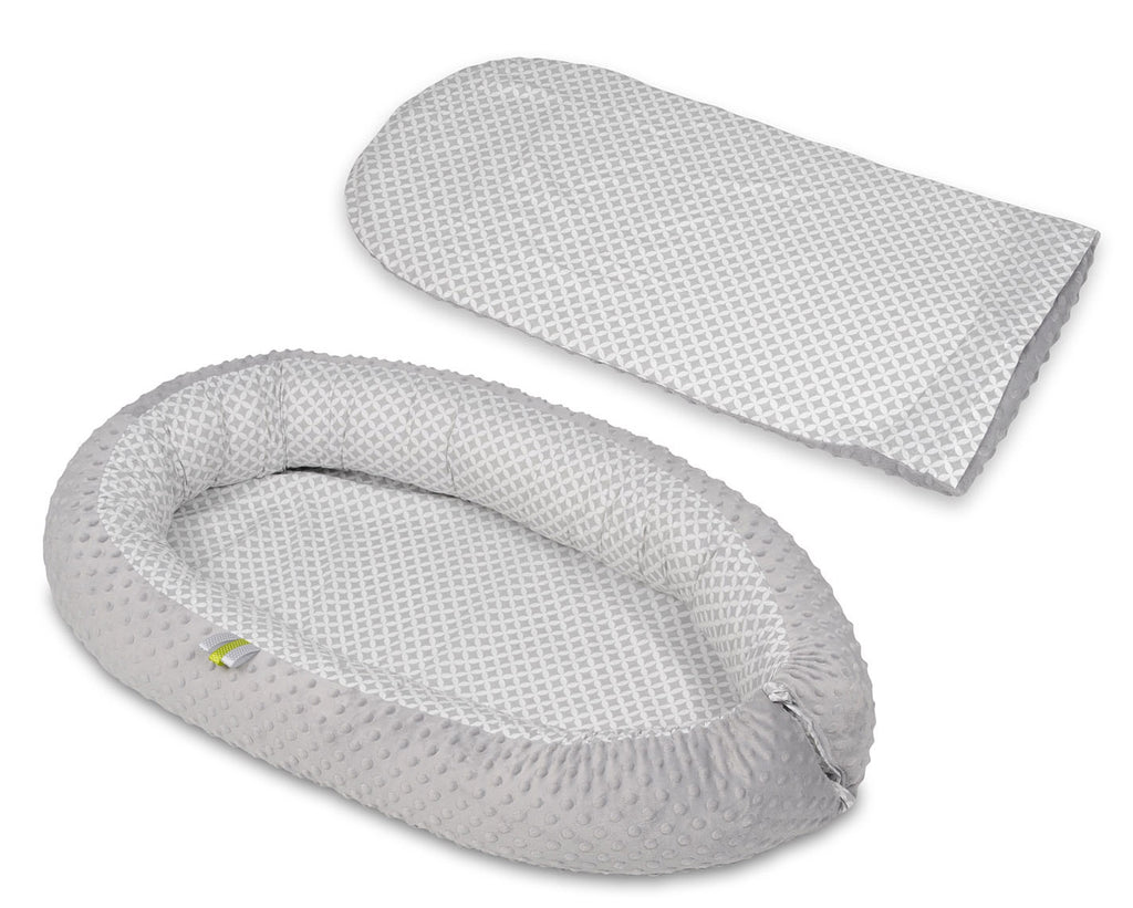 Babynest i minky för nyfödda
