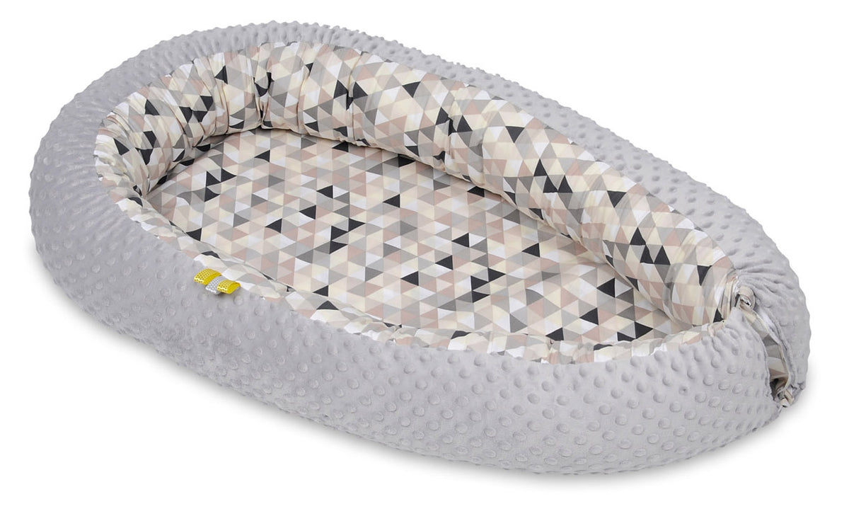 Babynest i minky för nyfödda