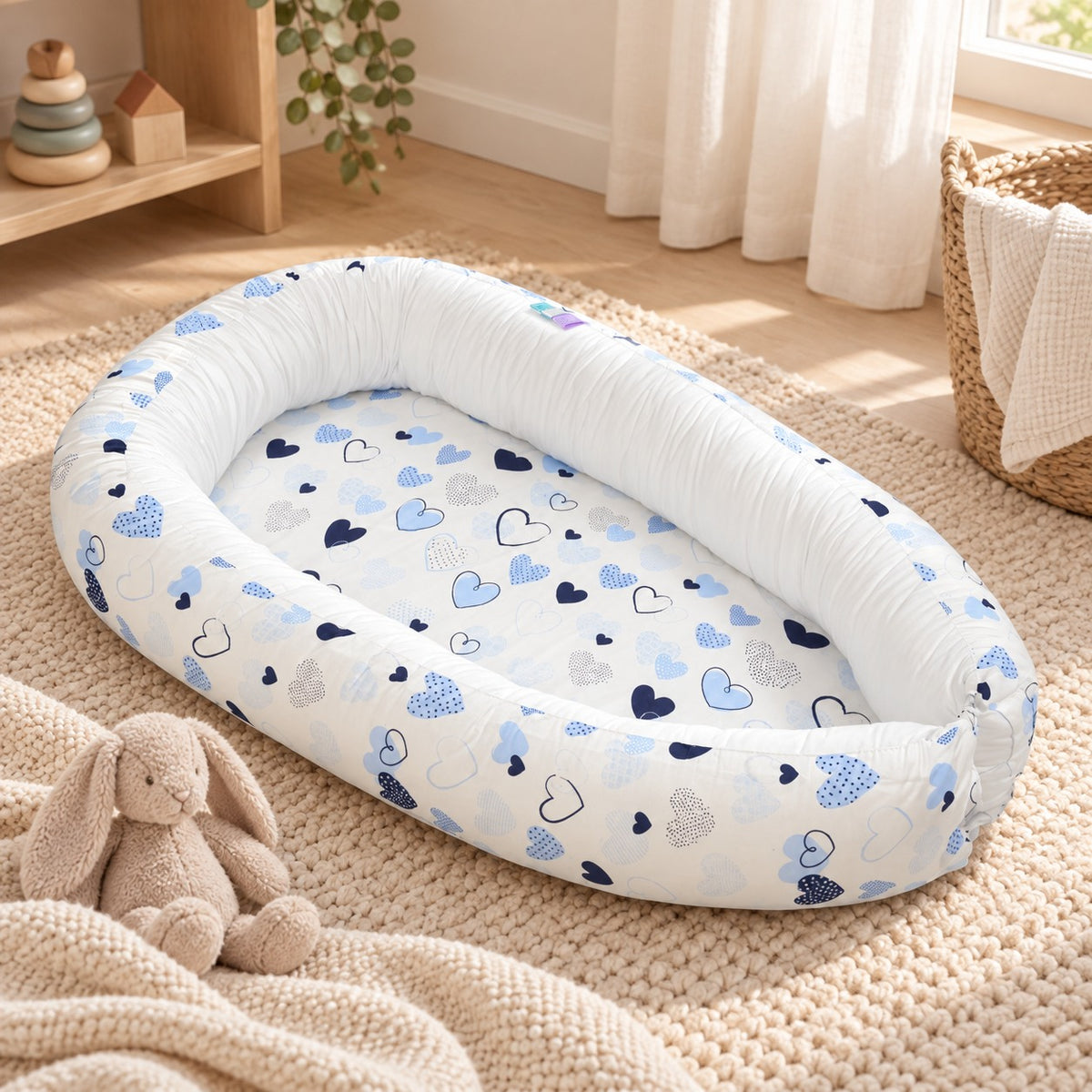 Babynest i 100 % bomull för nyfödda i skandinavisk hemmiljö – ELVI KIDS